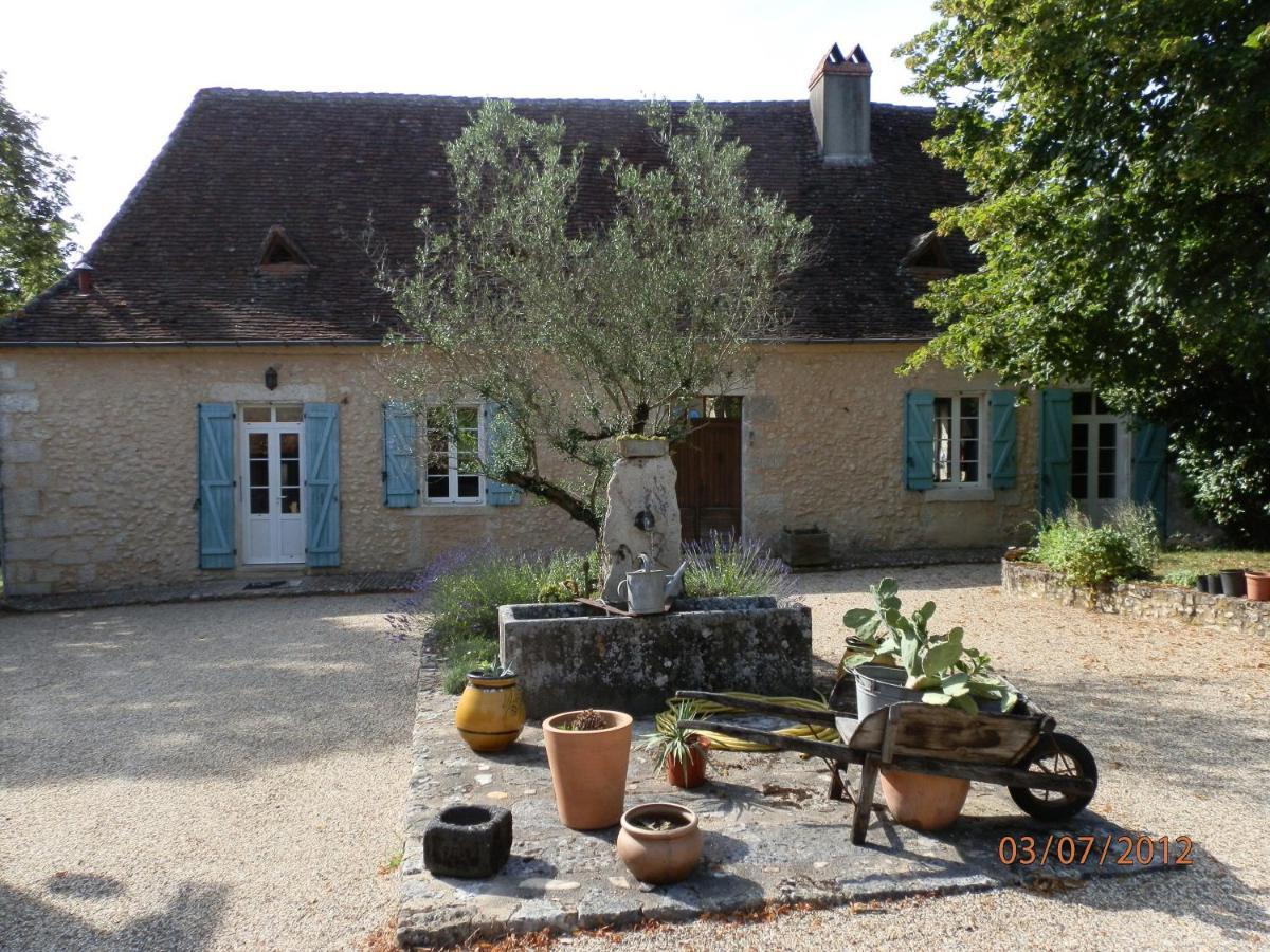 Gite De La Pouvellerie Fossemagne المظهر الخارجي الصورة